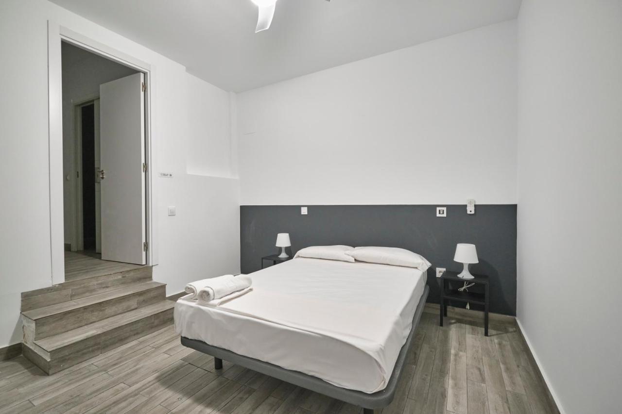 Nunez De Arce Habitaciones Madrid Eksteriør billede