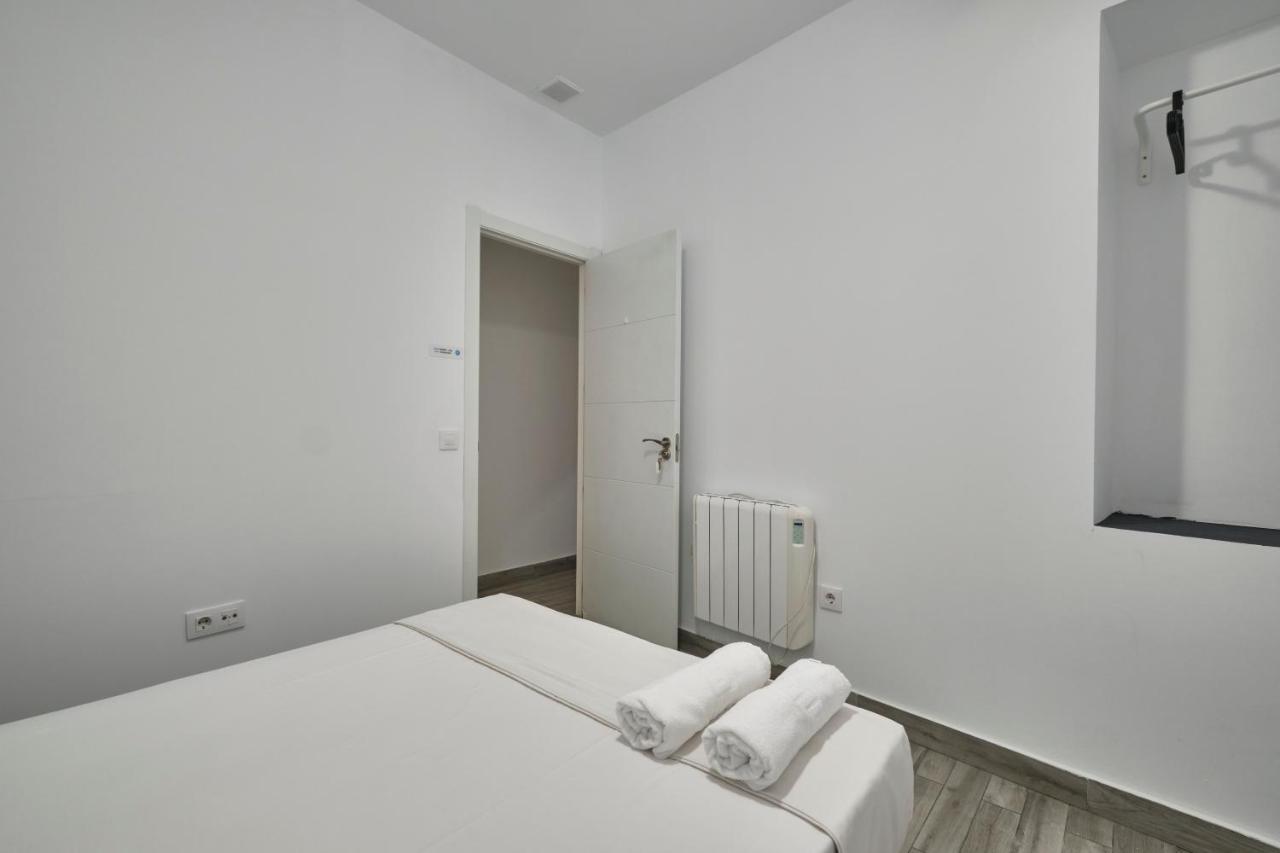 Nunez De Arce Habitaciones Madrid Eksteriør billede